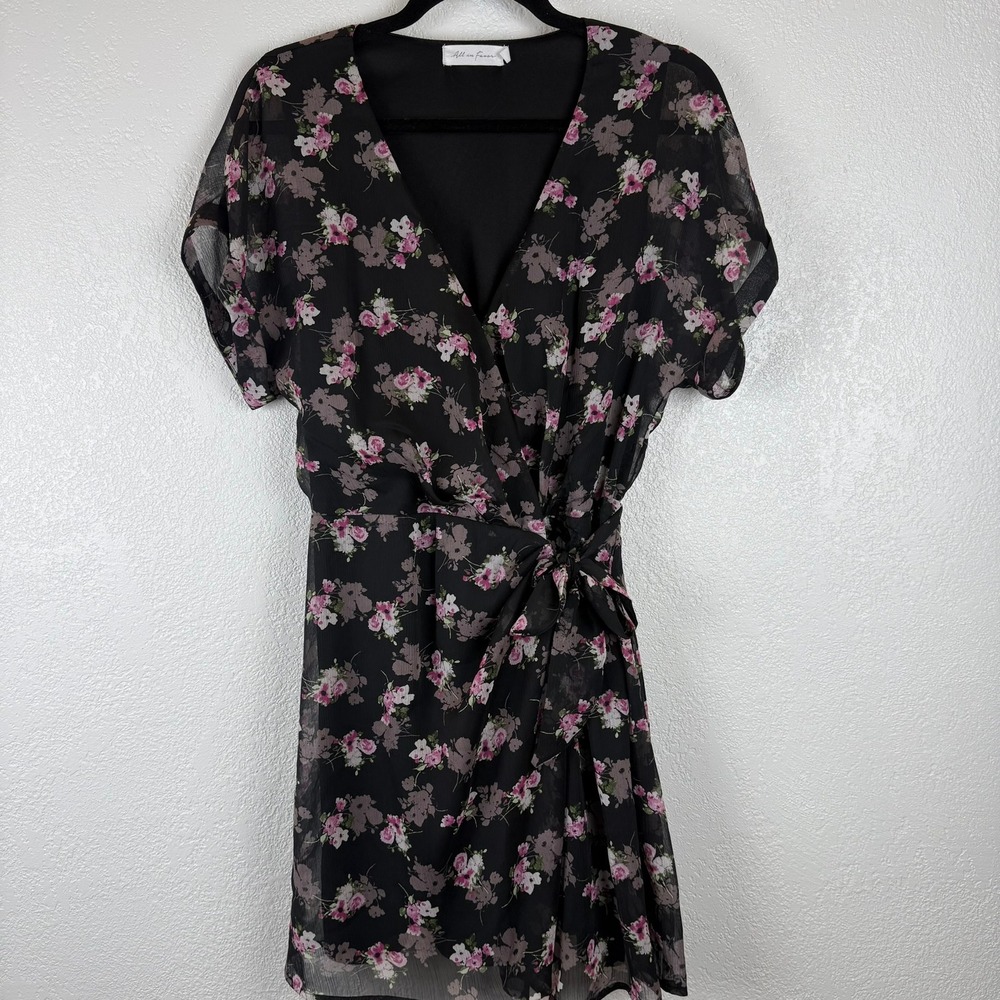 All in Favor Floral Wrap Dress Coquette Girlhoodcore‎ Balletcore 90's Pink Black
